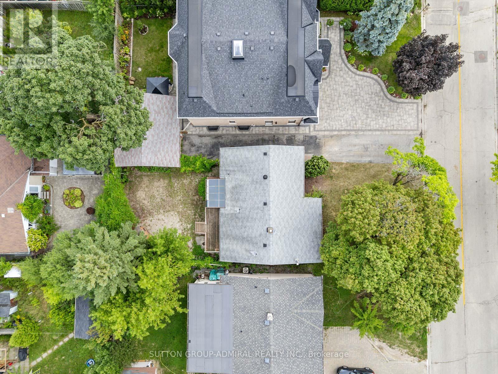 393 Paliser Crescent S, Richmond Hill, Ontario  L4C 1S2 - Photo 43 - N12716608