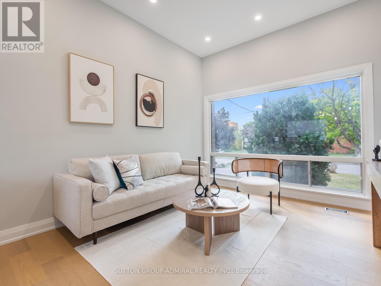 393 Paliser Crescent S, Richmond Hill, Ontario  L4C 1S2 - Photo 9 - N12716608