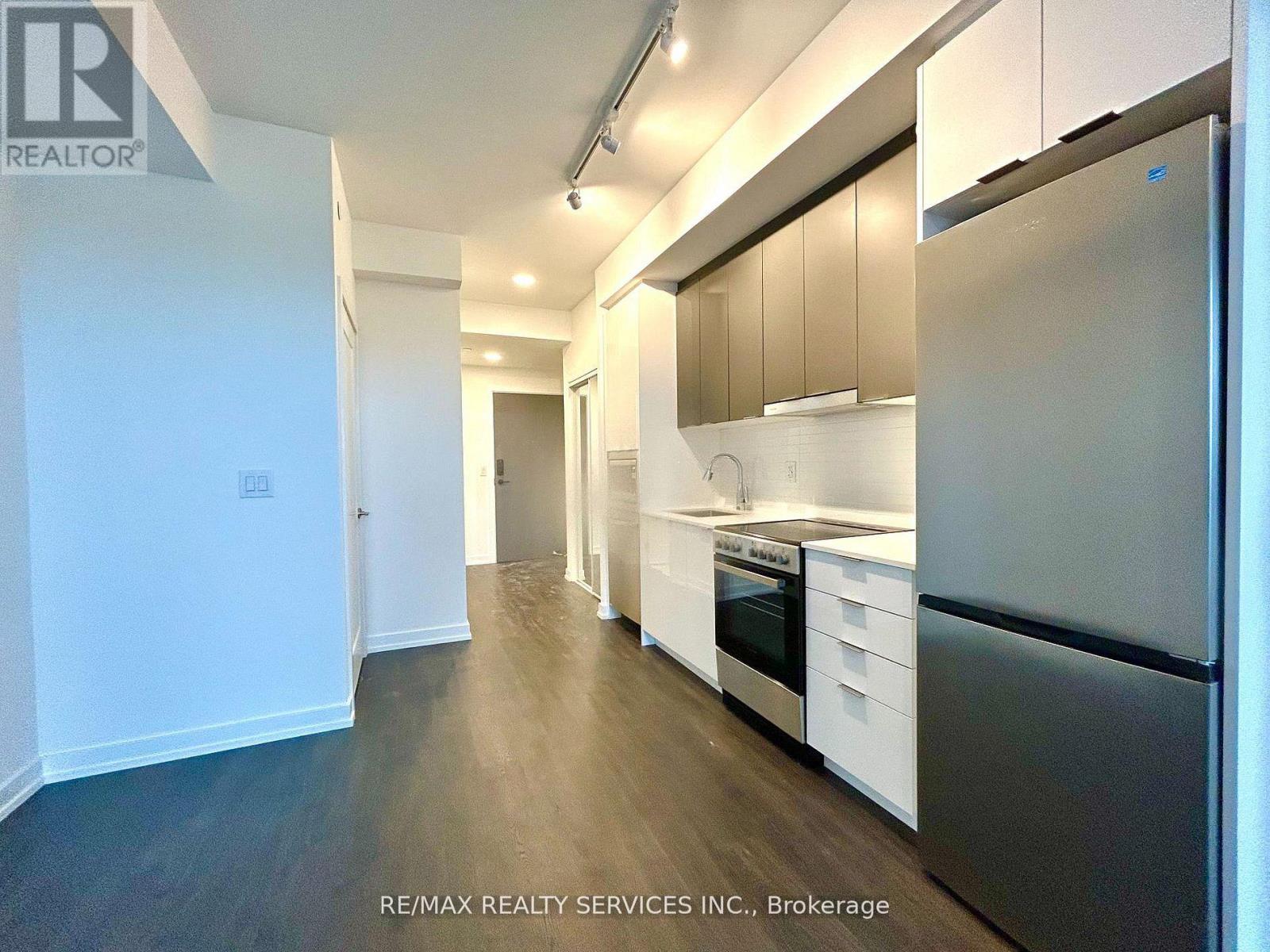 302 A - 9763 Markham Road, Markham, Ontario  L6E 0W4 - Photo 2 - N12716654