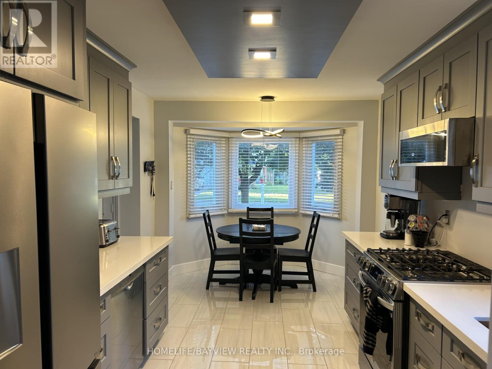 999 Anna Maria Avenue, Innisfil, Ontario  L9S 1V5 - Photo 8 - N12716662