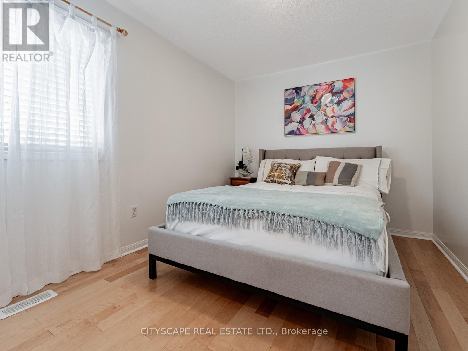 46 Jessop Drive, Brampton, Ontario  L7A 3M8 - Photo 15 - W12716564