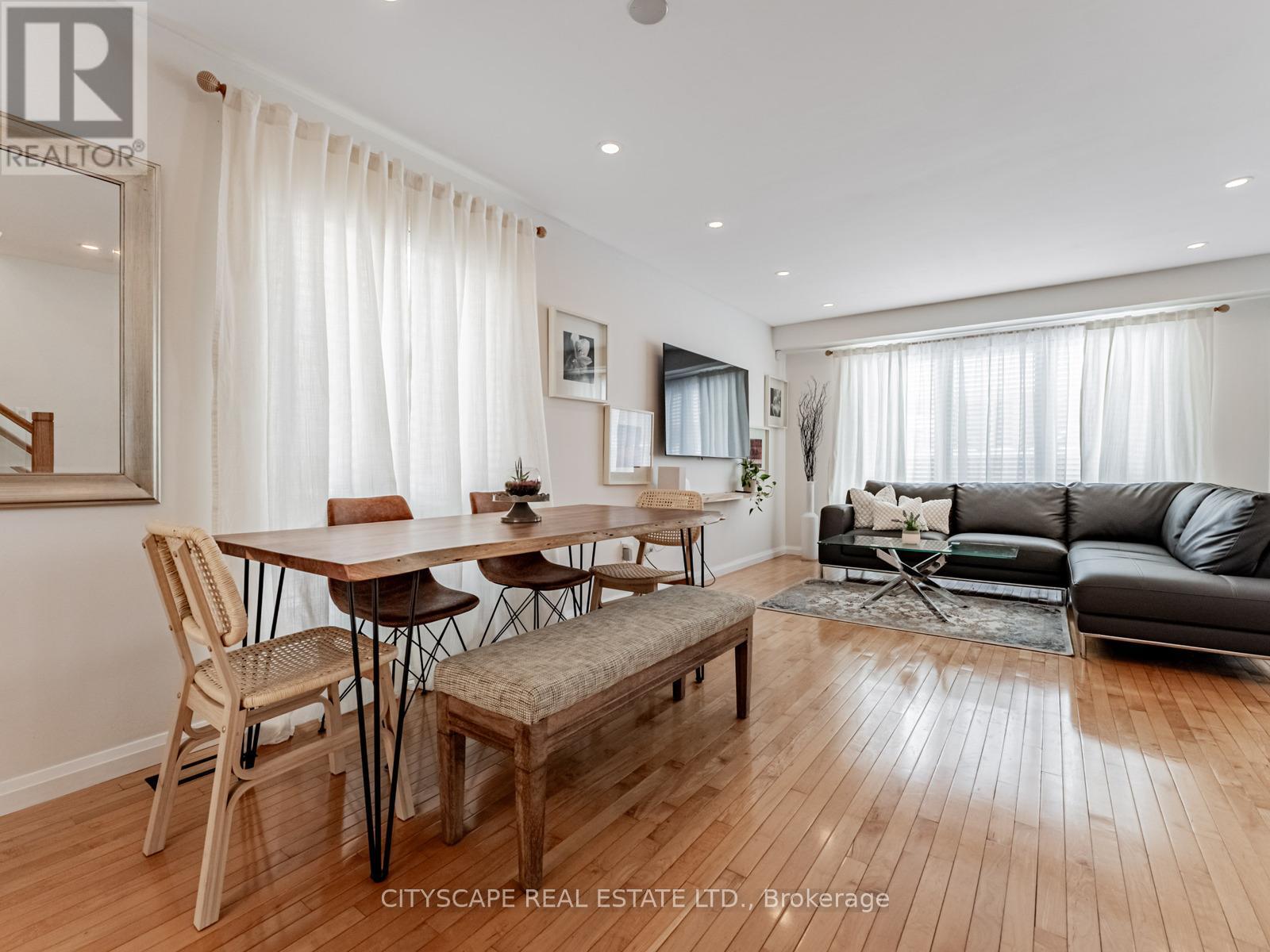 46 Jessop Drive, Brampton, Ontario  L7A 3M8 - Photo 3 - W12716564