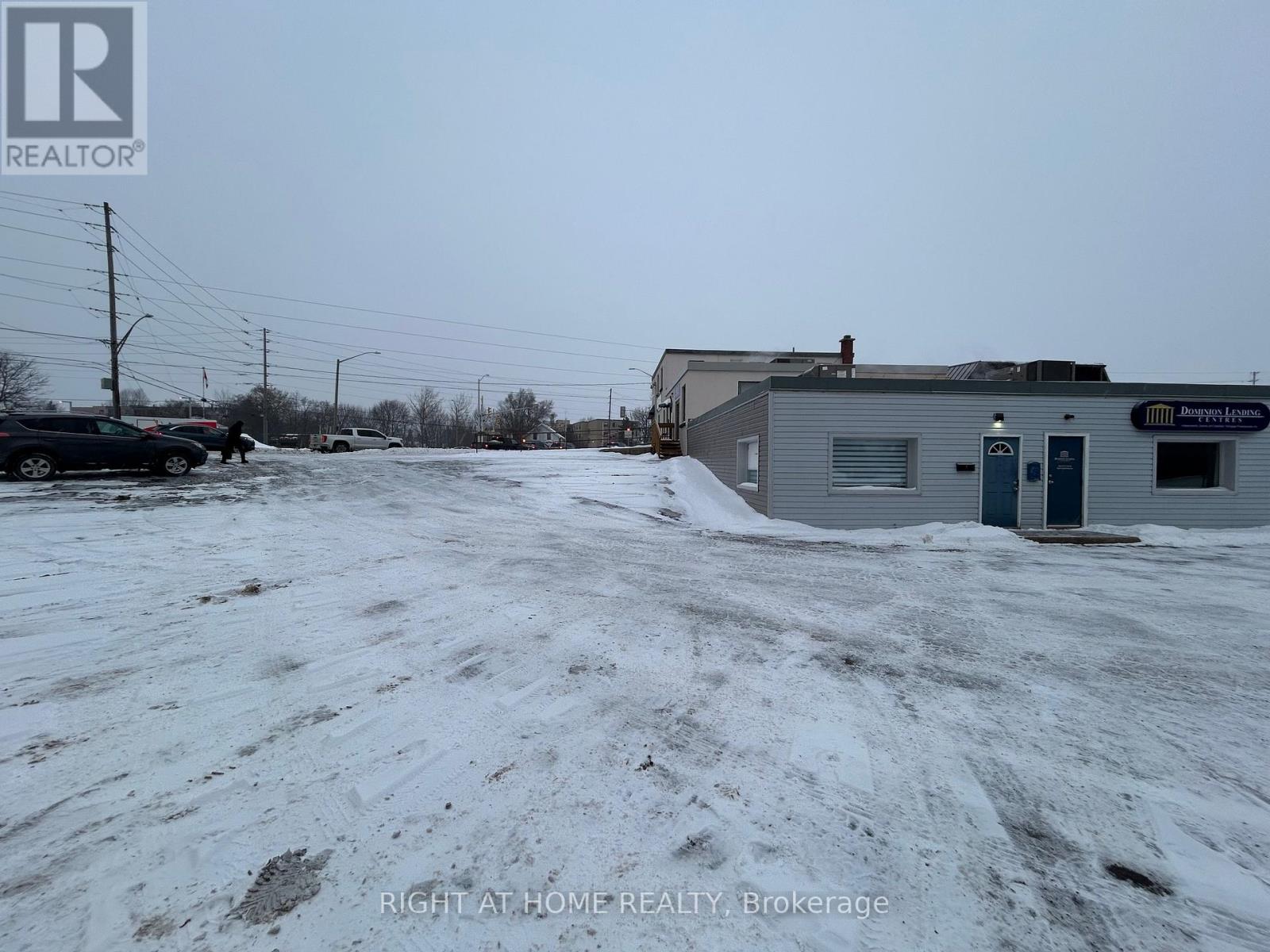 5 - 116 Guelph Street, Halton Hills, Ontario  L7G 4A3 - Photo 10 - W12716656