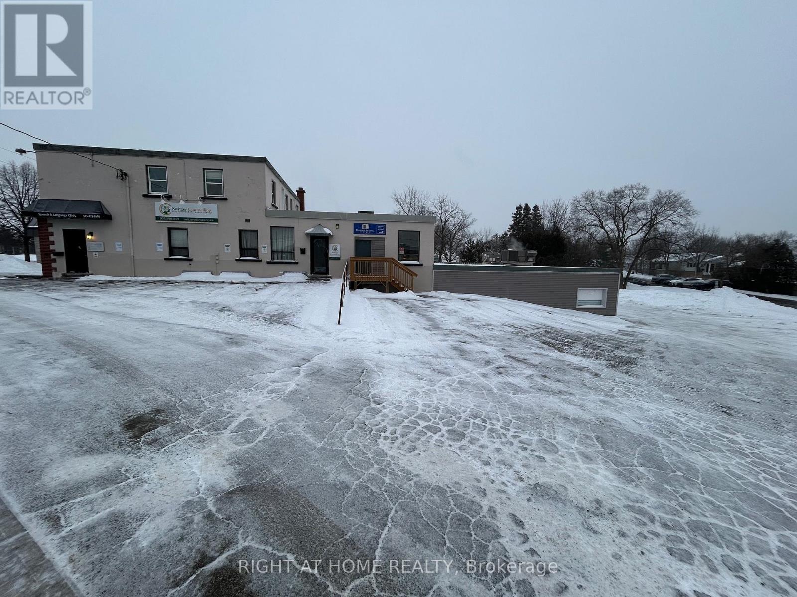 5 - 116 Guelph Street, Halton Hills, Ontario  L7G 4A3 - Photo 11 - W12716656