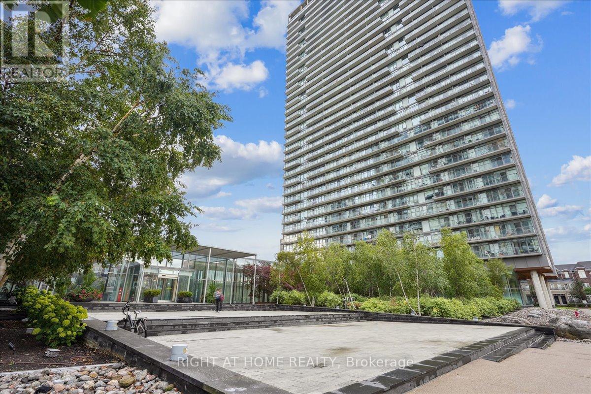 1607 - 105 THE QUEENS WAY, Toronto, Ontario