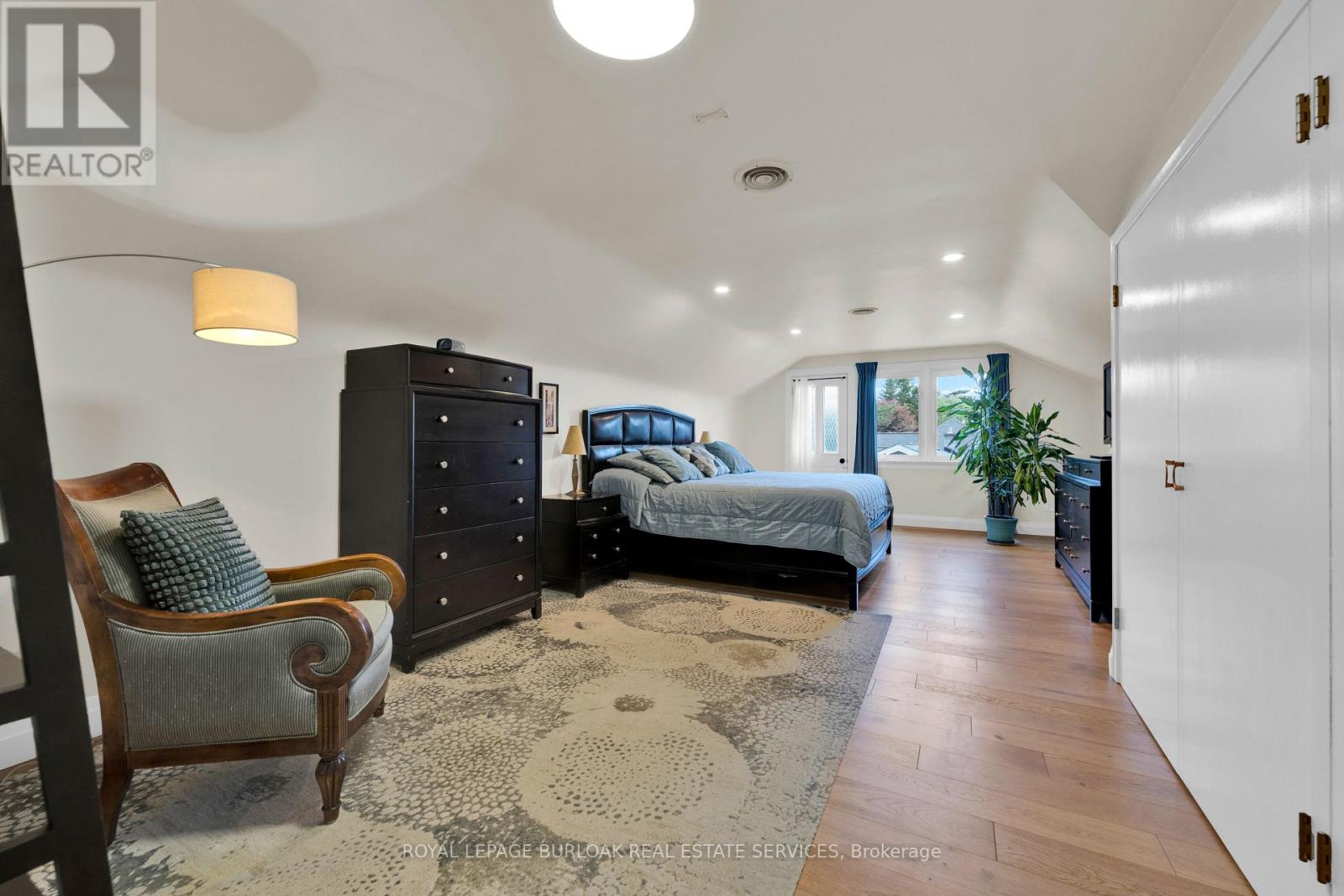 912 Boothman Avenue, Burlington, Ontario  L7T 1P4 - Photo 33 - W12716690