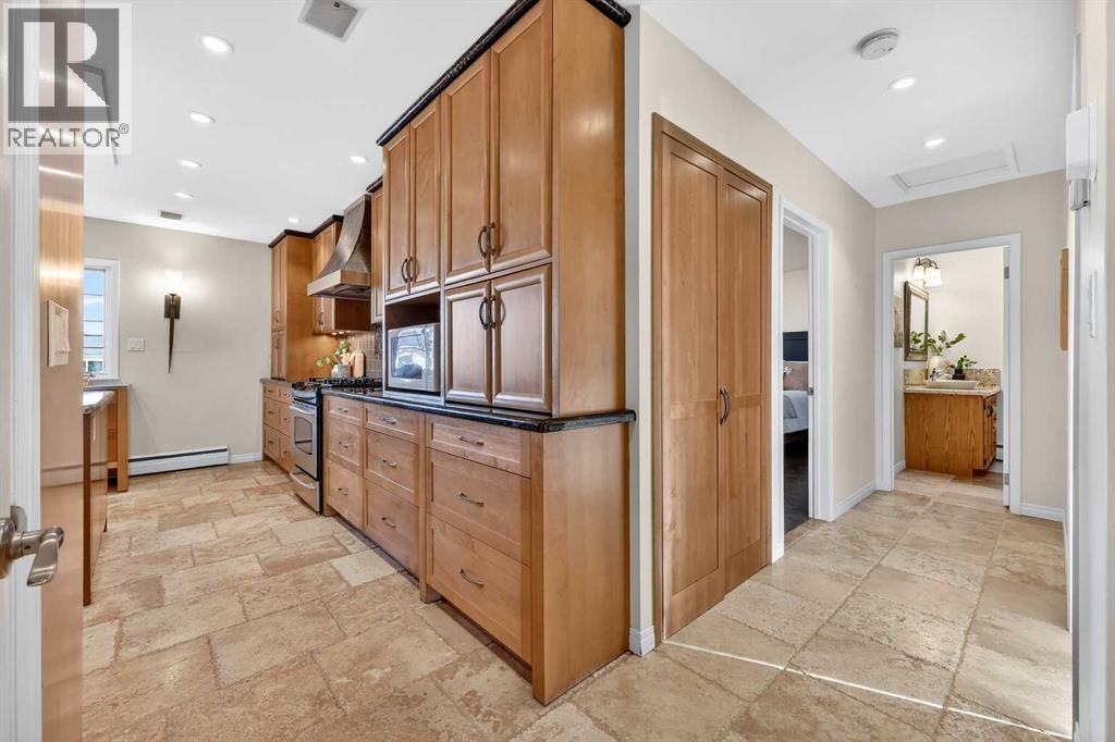 1659 St Andrews Place Nw, Calgary, Alberta  T2N 3Y4 - Photo 12 - A2258690