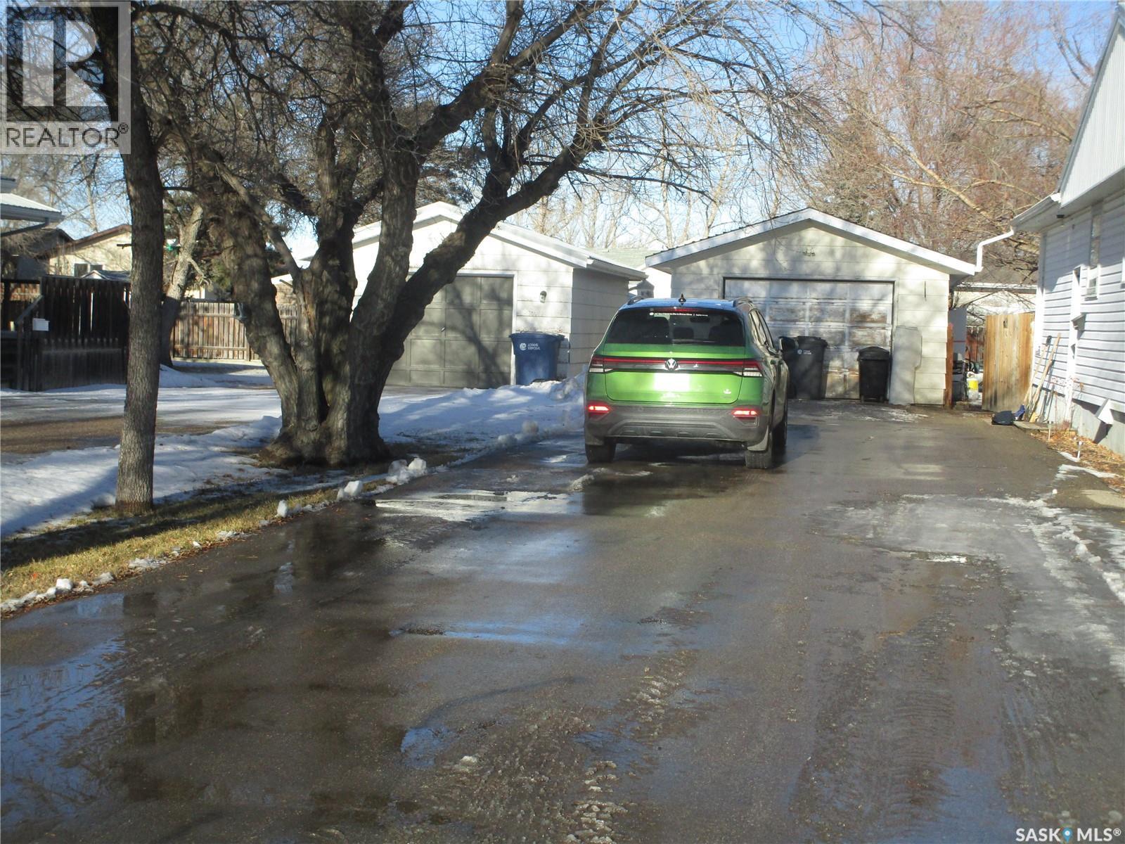 250 1st Avenue W, Bengough, Saskatchewan  S0C 0K0 - Photo 30 - SK027104