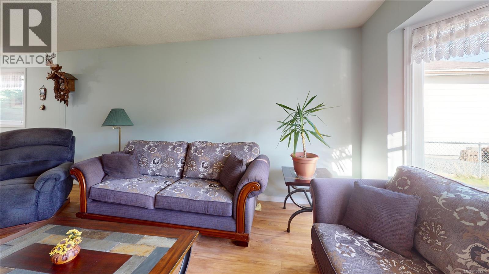 315 Peacock St, Parksville, British Columbia  V9P 1M5 - Photo 4 - 1023274