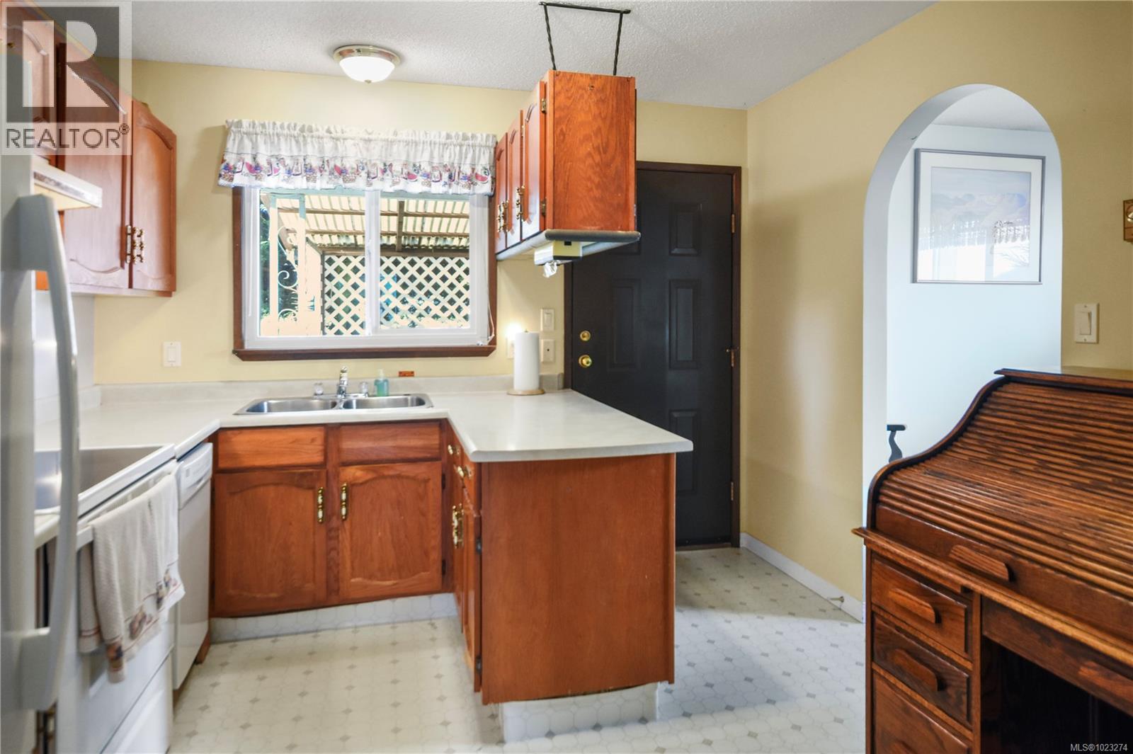 315 Peacock St, Parksville, British Columbia  V9P 1M5 - Photo 6 - 1023274