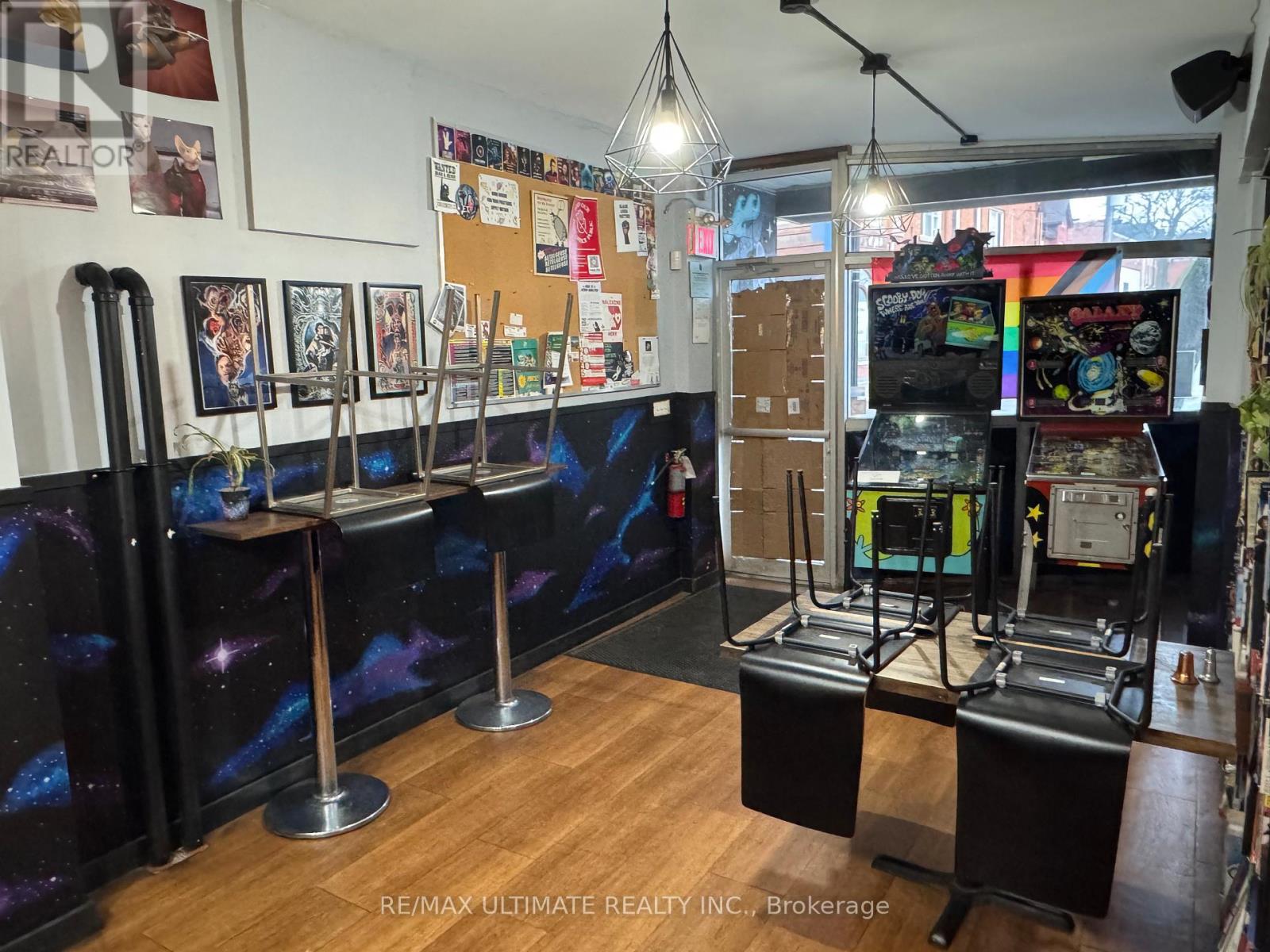 274 James Street N, Hamilton, Ontario  L8R 2L3 - Photo 4 - X12716594