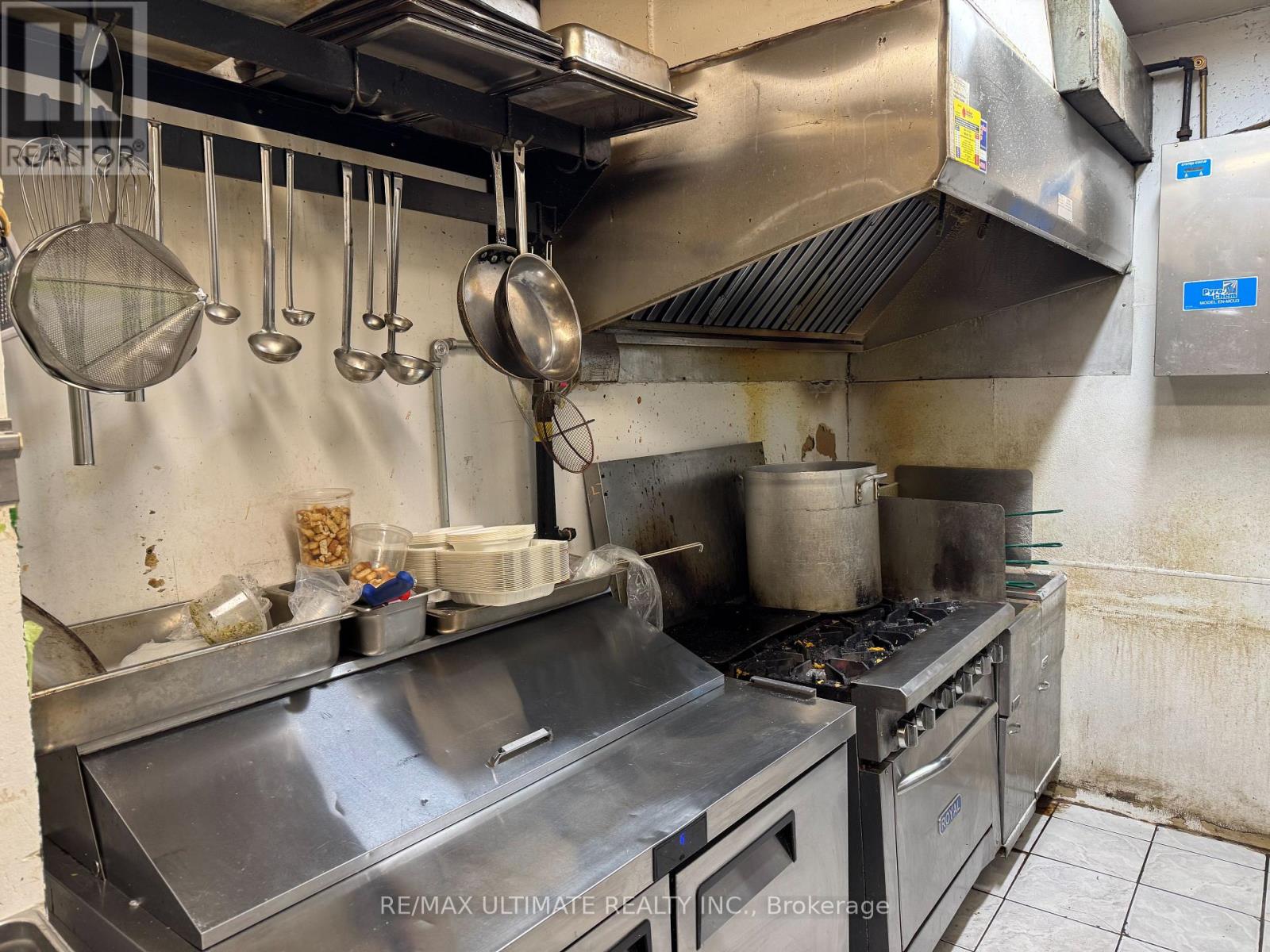 274 James Street N, Hamilton, Ontario  L8R 2L3 - Photo 6 - X12716594