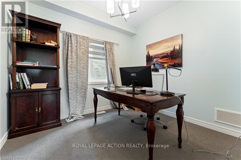 8 Lorne Card Drive, Brant, Ontario  N3L 0H8 - Photo 16 - X12716616