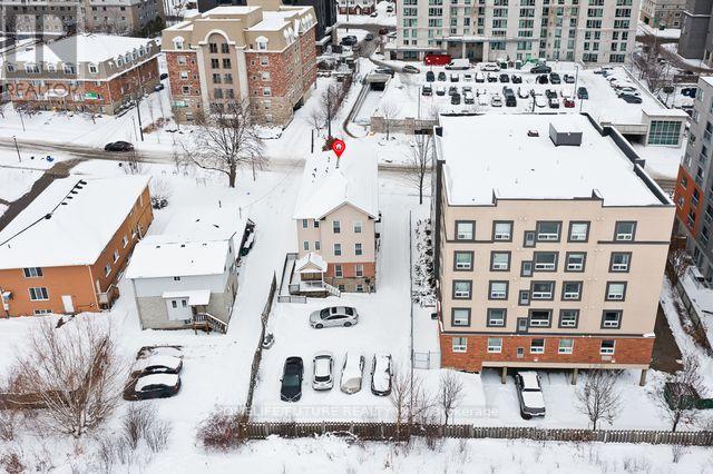 327 Spruce Street, Waterloo, Ontario  N2L 3M6 - Photo 23 - X12716660