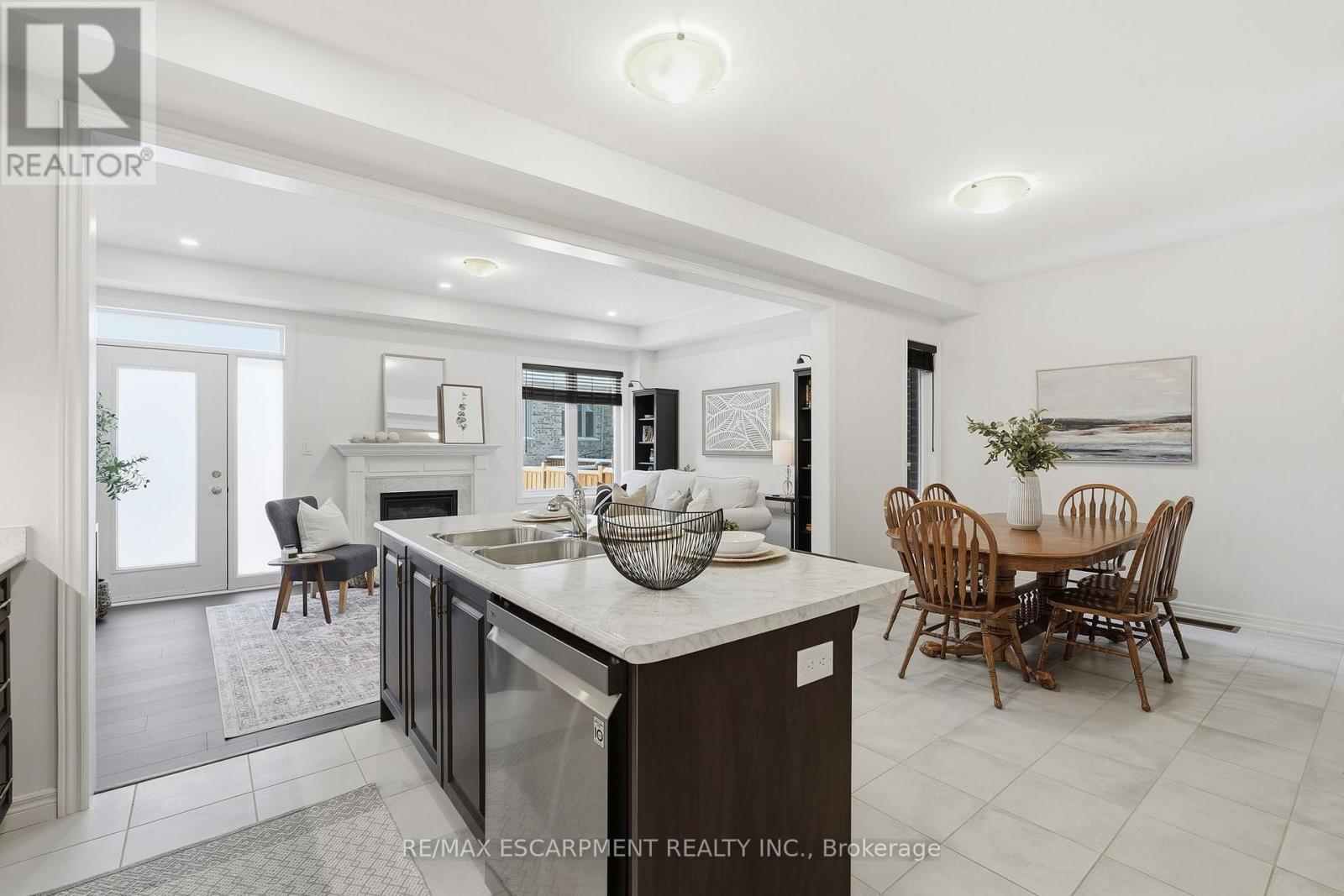 33 Mountain Heights Place, Hamilton, Ontario  L8B 1X7 - Photo 11 - X12716666