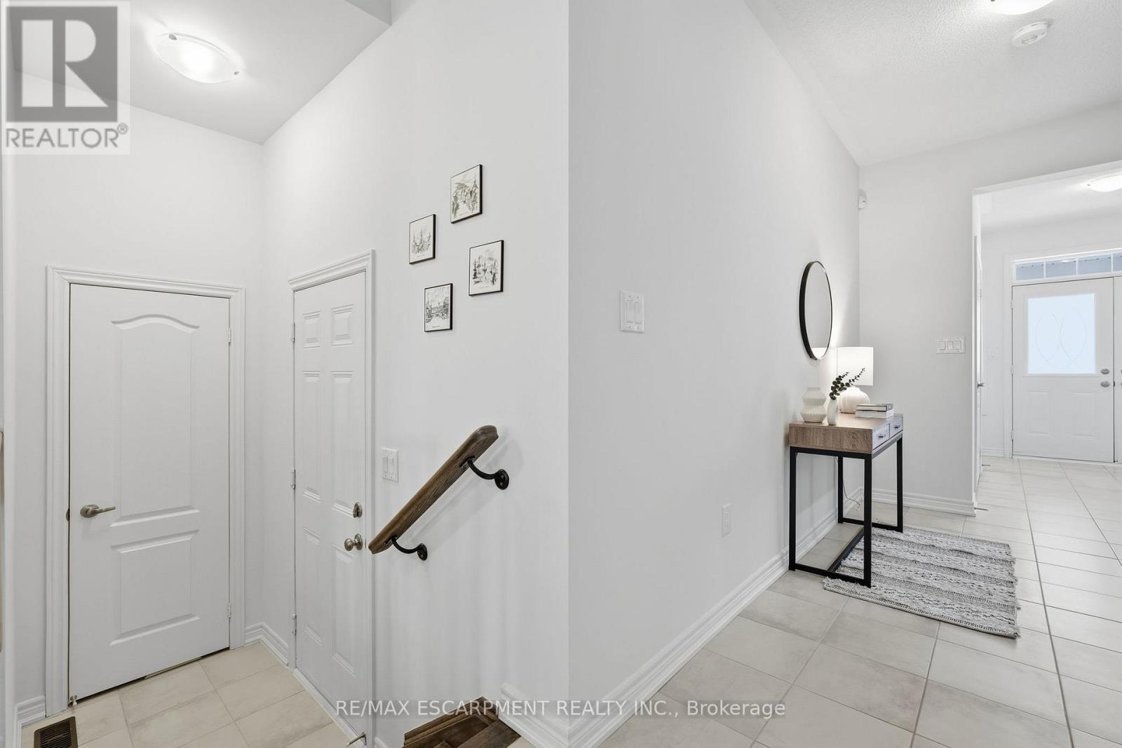 33 Mountain Heights Place, Hamilton, Ontario  L8B 1X7 - Photo 17 - X12716666