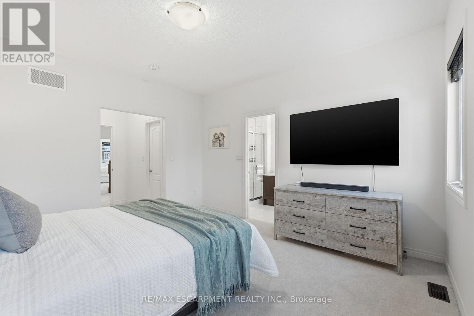 33 Mountain Heights Place, Hamilton, Ontario  L8B 1X7 - Photo 20 - X12716666