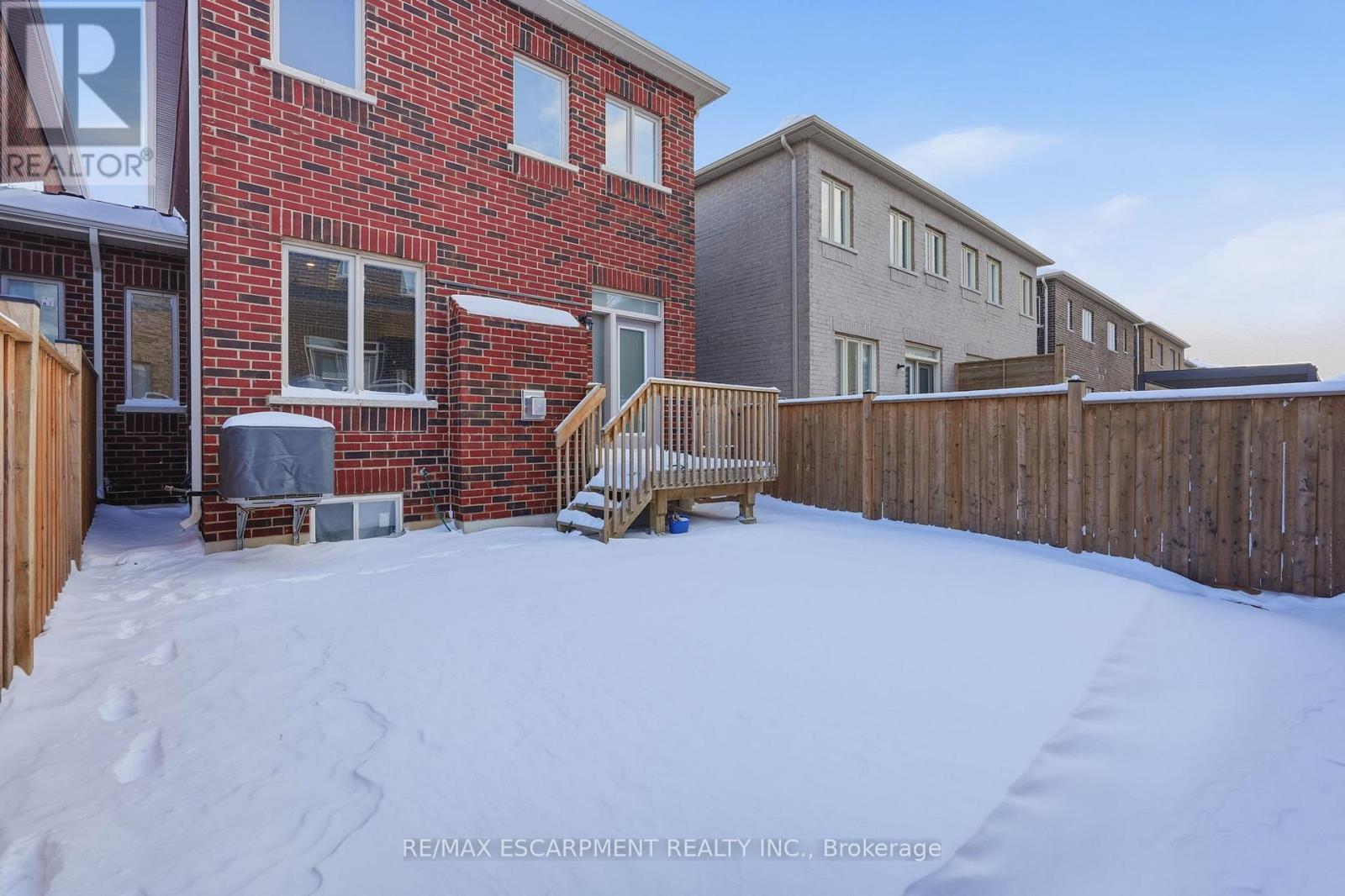 33 Mountain Heights Place, Hamilton, Ontario  L8B 1X7 - Photo 30 - X12716666