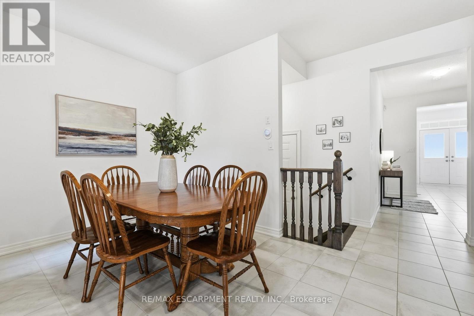 33 Mountain Heights Place, Hamilton, Ontario  L8B 1X7 - Photo 7 - X12716666