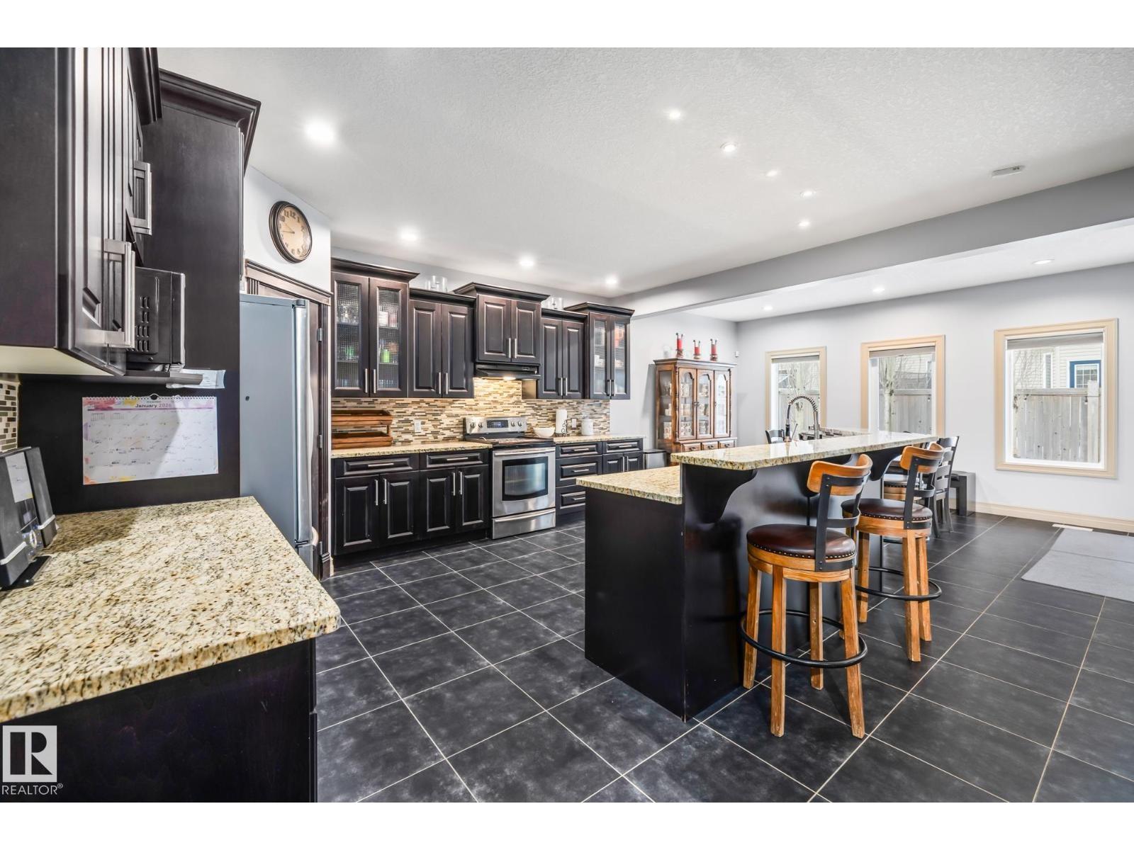 6005 56 Av Nw, Beaumont, Alberta  T4X 0G8 - Photo 10 - E4470625