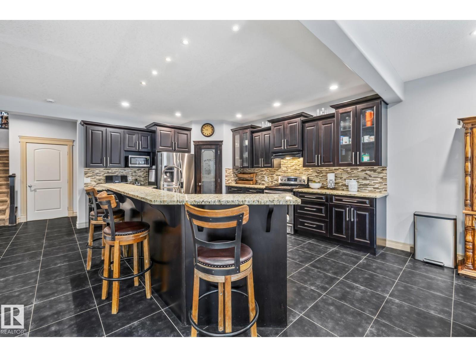 6005 56 Av Nw, Beaumont, Alberta  T4X 0G8 - Photo 12 - E4470625