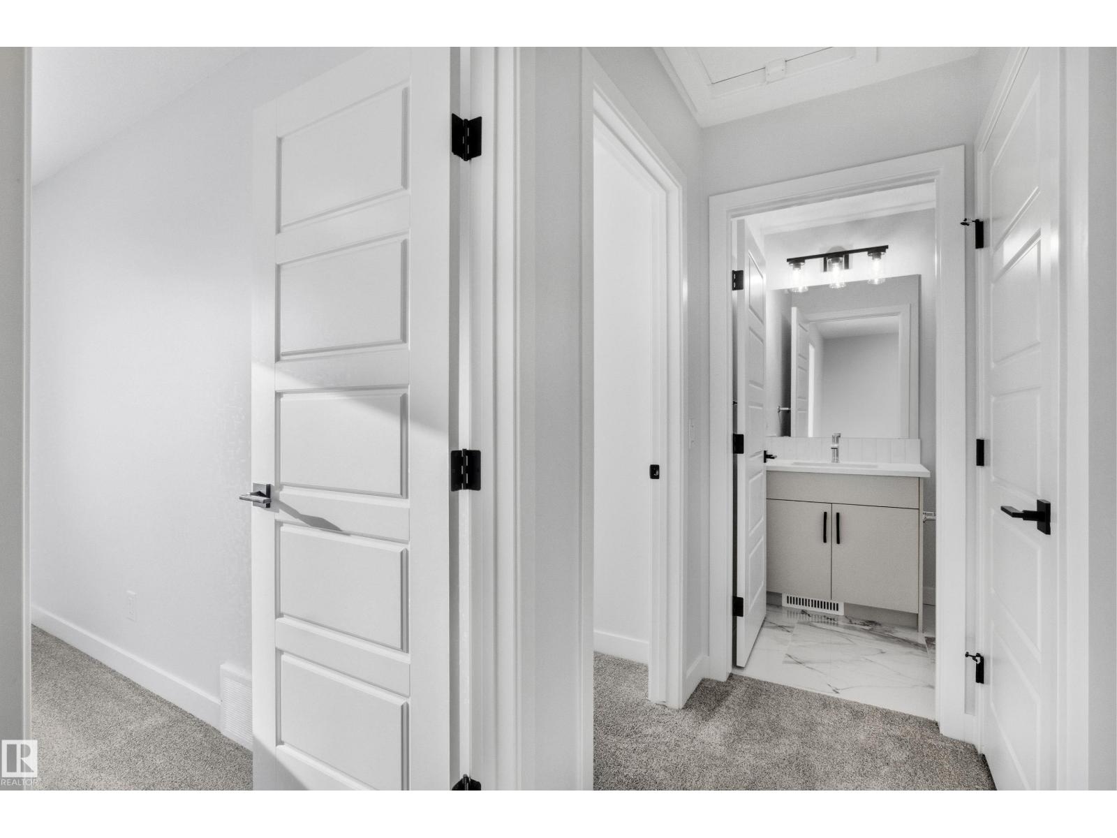 679 Orchards Bv Sw, Edmonton, Alberta  T6X 3C1 - Photo 7 - E4470627