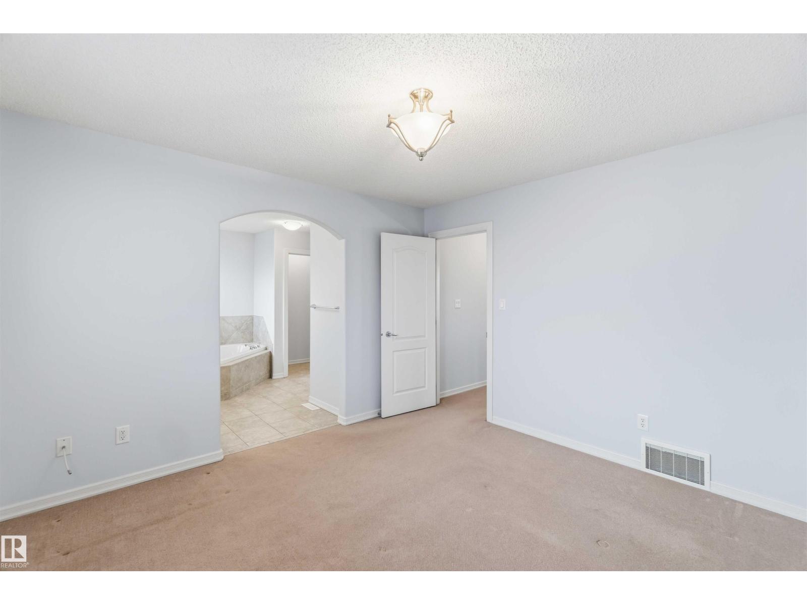 #9 3003 34 Av Nw, Edmonton, Alberta  T6T 0A1 - Photo 39 - E4470629