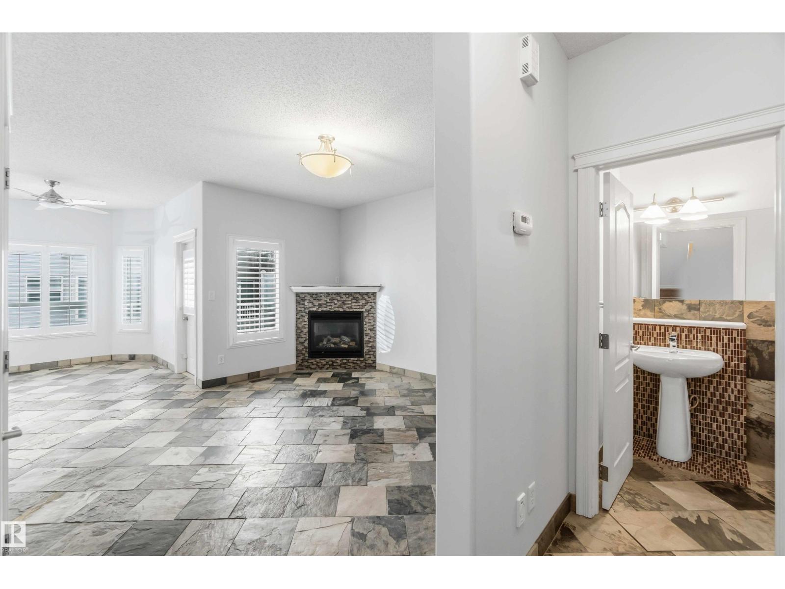 #9 3003 34 Av Nw, Edmonton, Alberta  T6T 0A1 - Photo 6 - E4470629