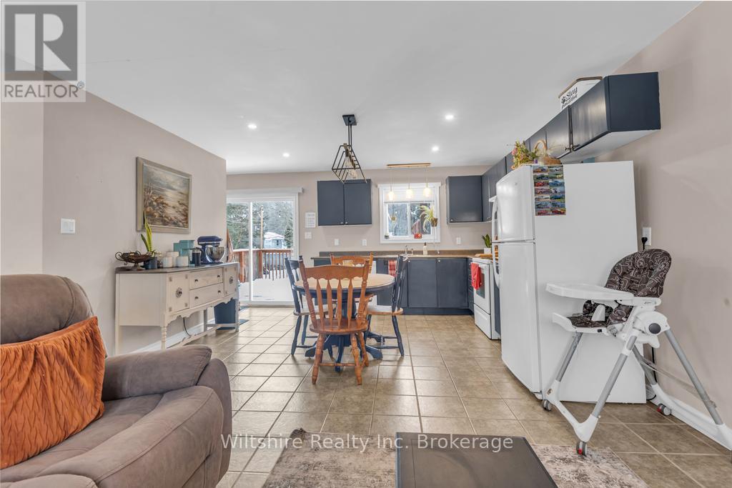 37 Chatham Street, Bayham, Ontario  N0J 1T0 - Photo 5 - X12716912