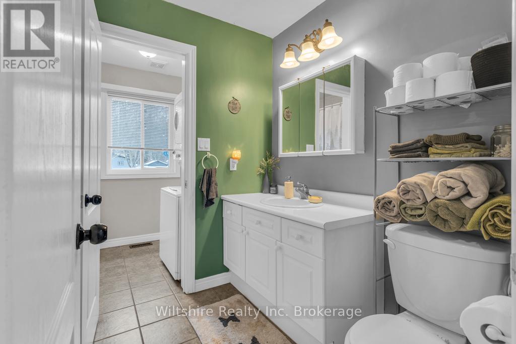 37 Chatham Street, Bayham, Ontario  N0J 1T0 - Photo 9 - X12716912