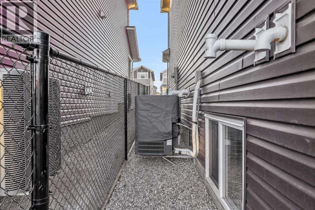 1100 Bayview Gardens Sw, Airdrie, Alberta  T4B 5K4 - Photo 21 - A2279185