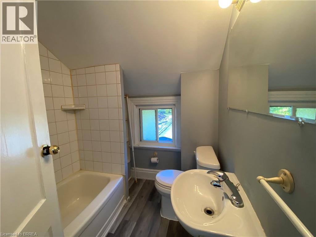 99 Dundas Street, Brantford, Ontario N3R 1S4 - Photo 22 - 40776571