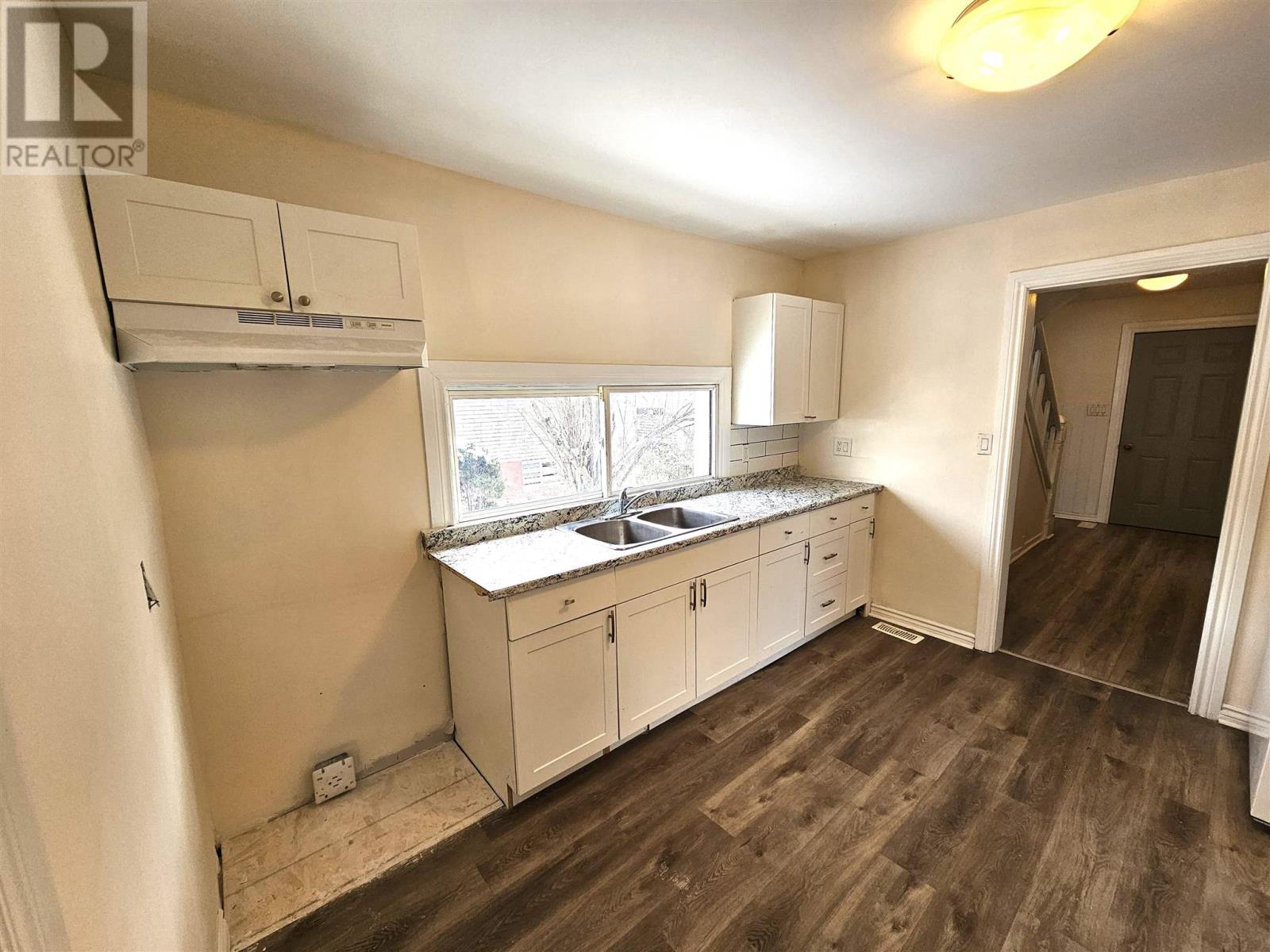 78 Bloor St, Sault Ste. Marie, Ontario  P6C 1H5 - Photo 4 - SM260067