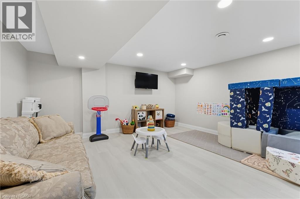 71 Bradbury Road, Stoney Creek, Ontario  L8J 0E4 - Photo 23 - 40800018