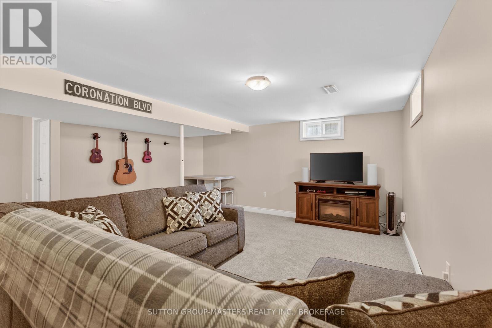 51 Kildare Avenue, Loyalist, Ontario K7N 1J1 - Photo 25 - X12716790