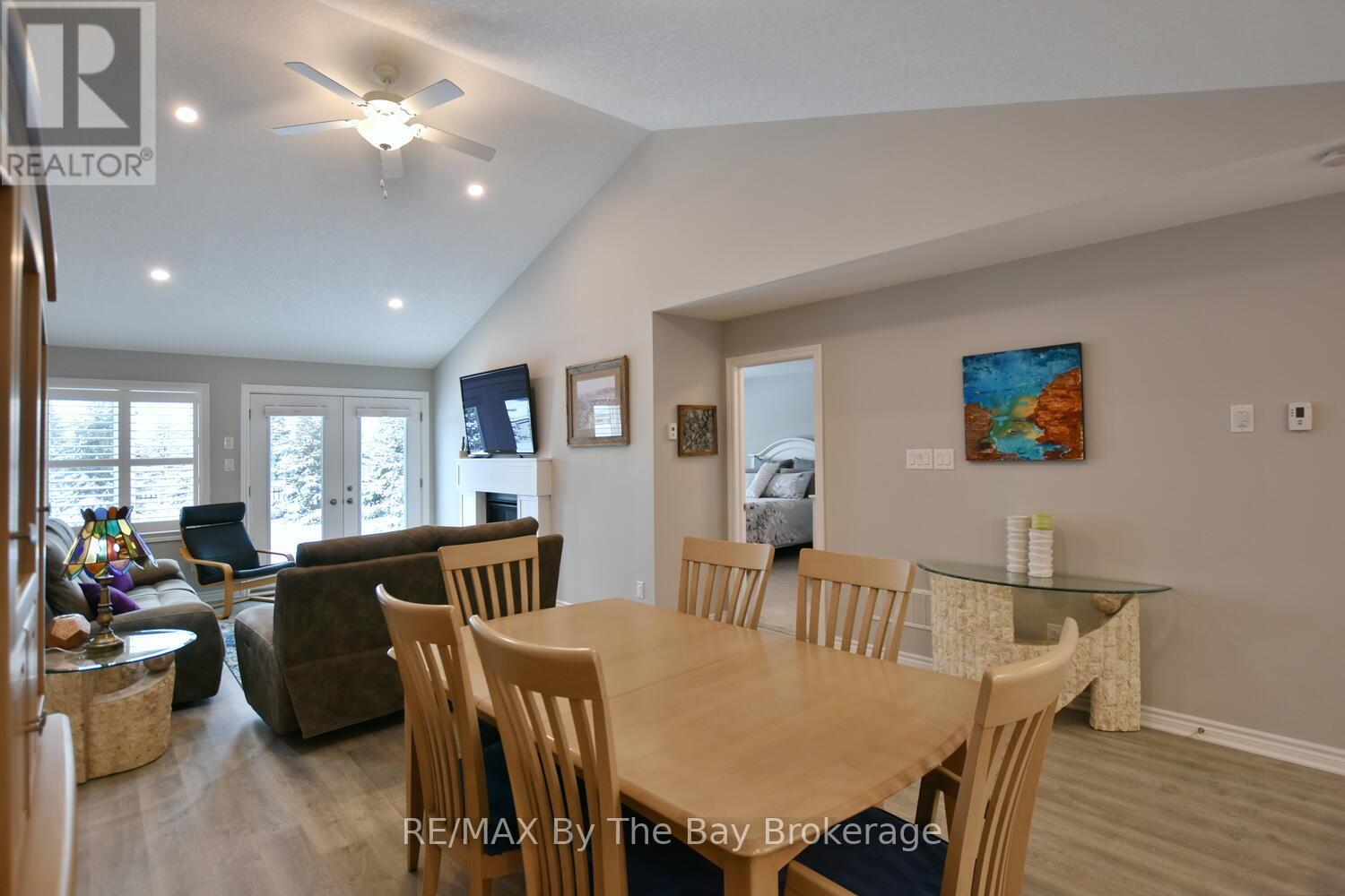 30 Ivy Crescent, Wasaga Beach, Ontario  L9Z 0H8 - Photo 10 - S12716762