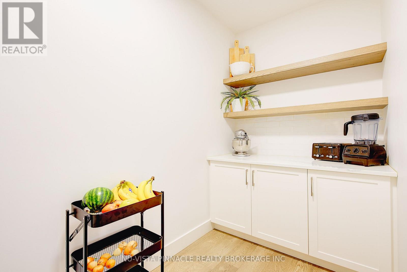 2168 Ironwood Road, London South, Ontario  N6K 0H2 - Photo 17 - X12716764