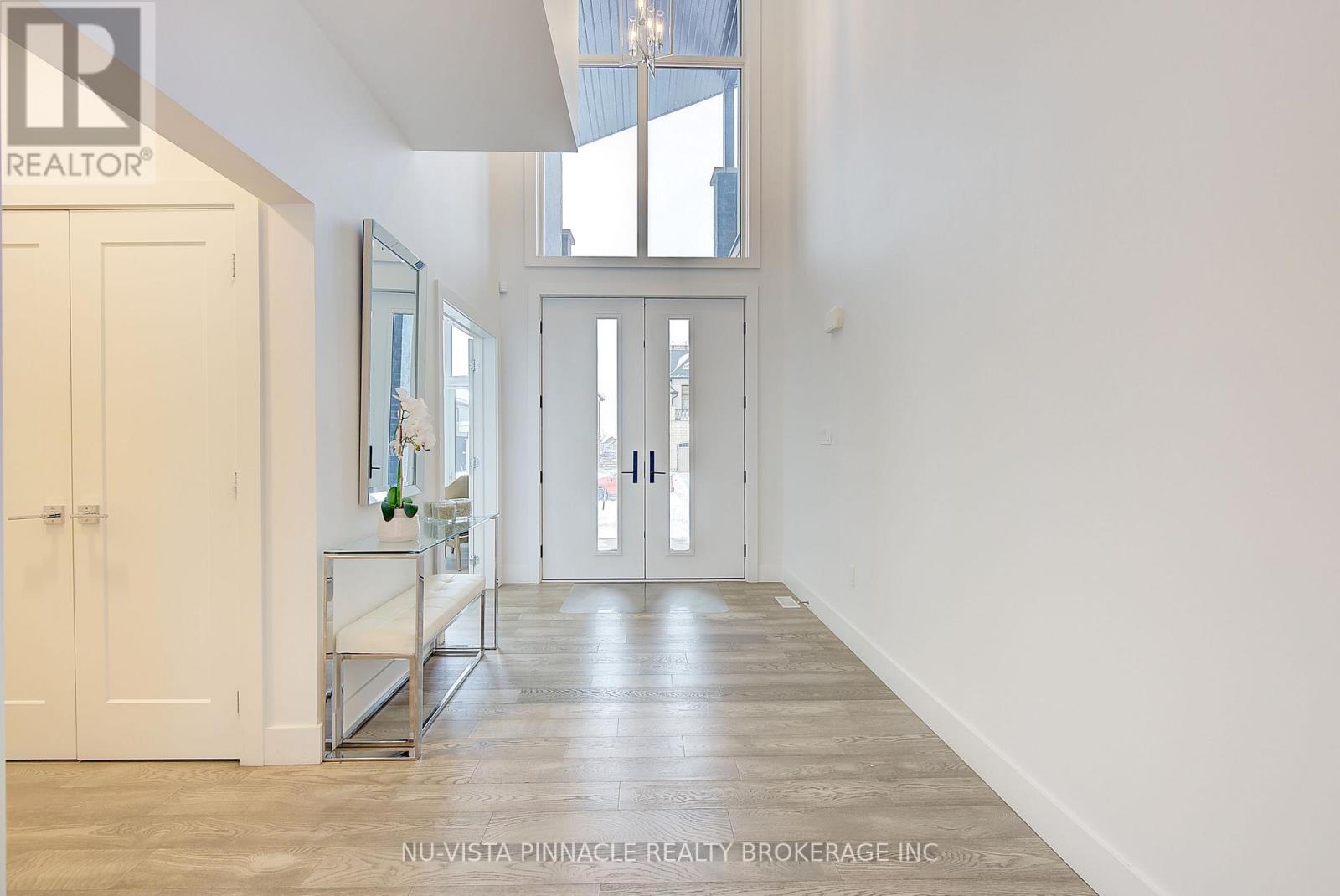 2168 Ironwood Road, London South, Ontario  N6K 0H2 - Photo 4 - X12716764