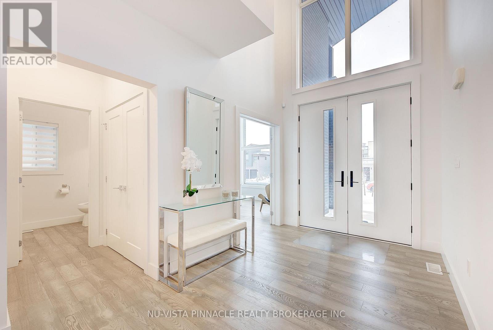 2168 Ironwood Road, London South, Ontario  N6K 0H2 - Photo 8 - X12716764