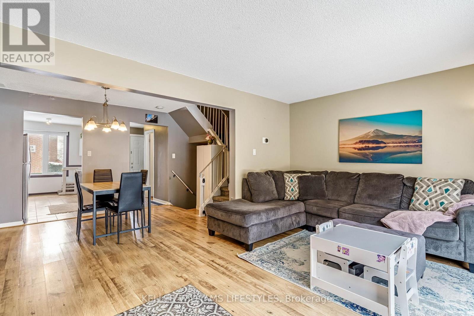 202 - 500 Osgoode Drive, London South, Ontario  N6E 2G9 - Photo 11 - X12716846