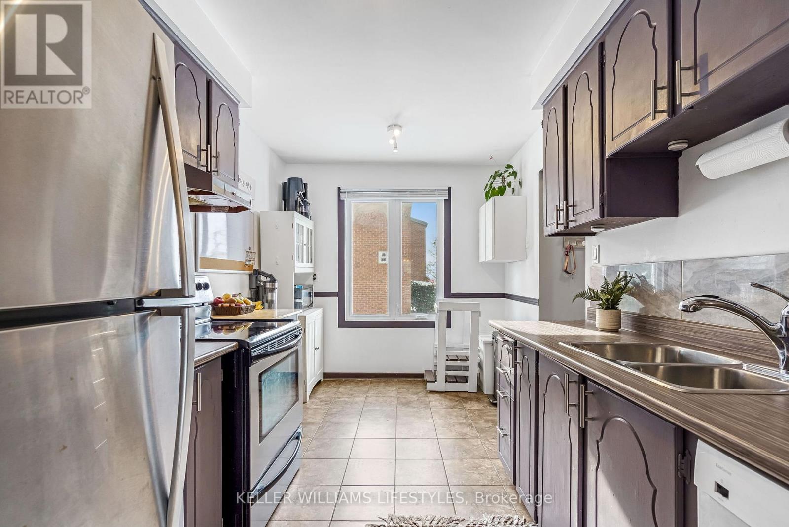 202 - 500 Osgoode Drive, London South, Ontario  N6E 2G9 - Photo 13 - X12716846