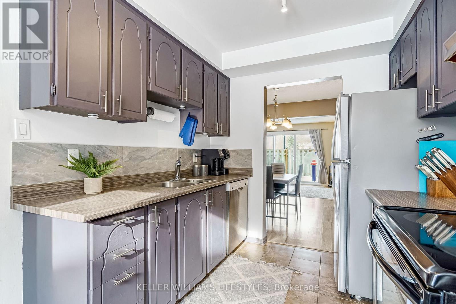 202 - 500 Osgoode Drive, London South, Ontario  N6E 2G9 - Photo 15 - X12716846