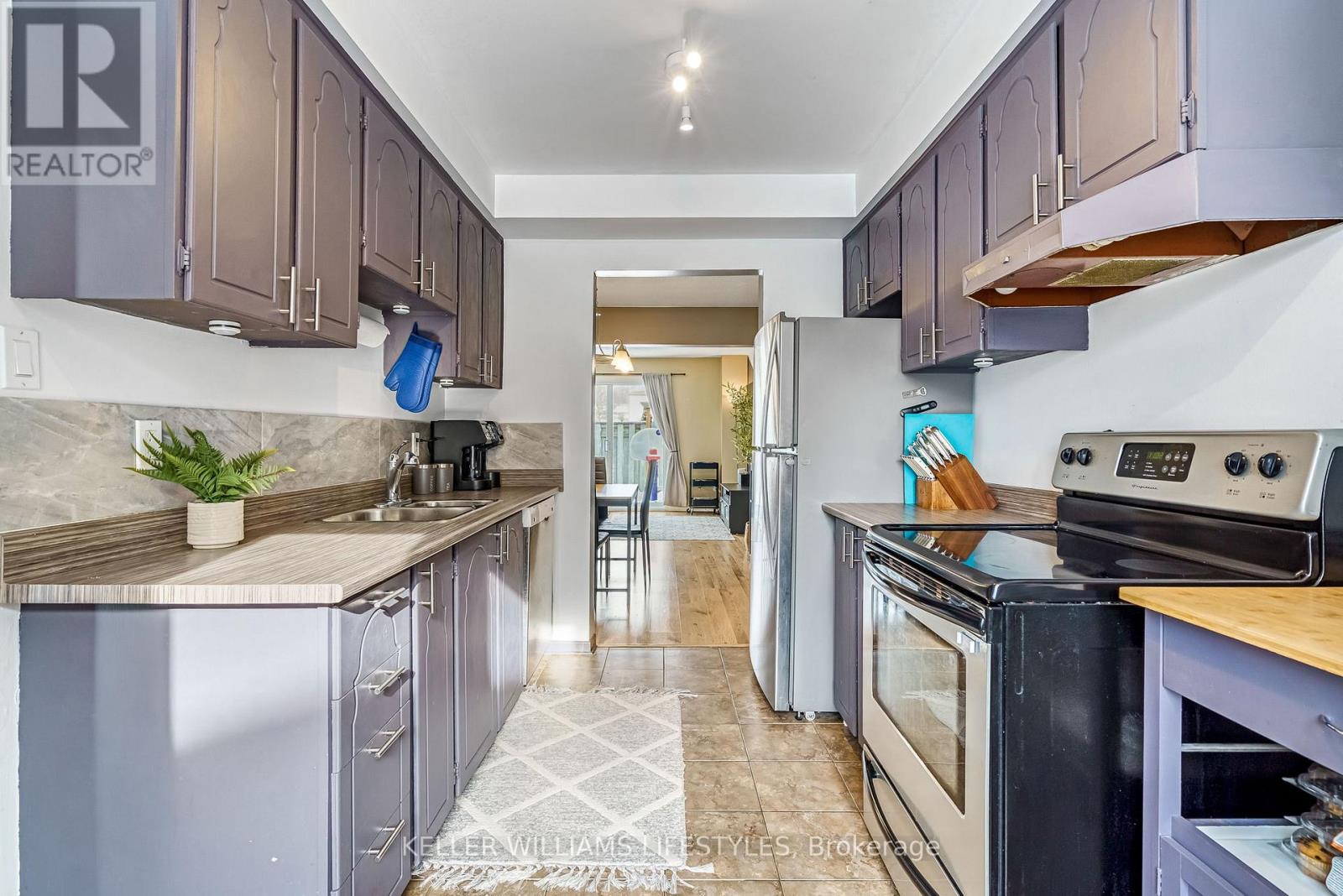 202 - 500 Osgoode Drive, London South, Ontario  N6E 2G9 - Photo 16 - X12716846