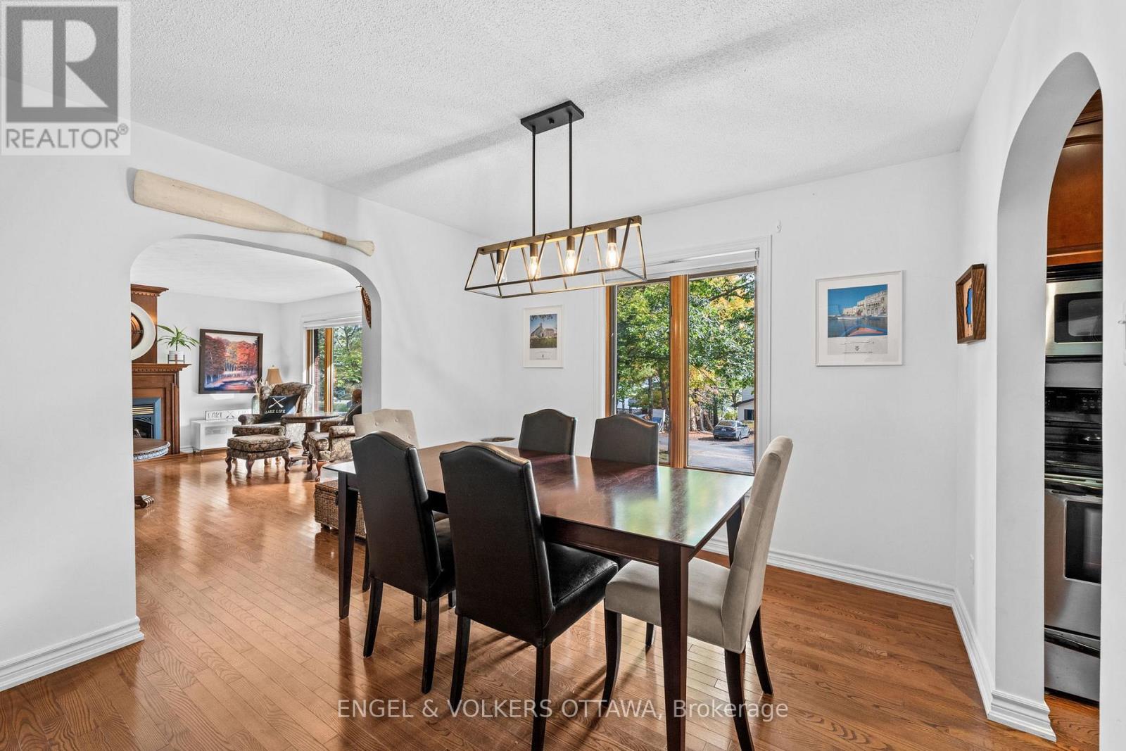 329 Kennedy Road, Greater Madawaska, Ontario  K0J 1H0 - Photo 11 - X12716738