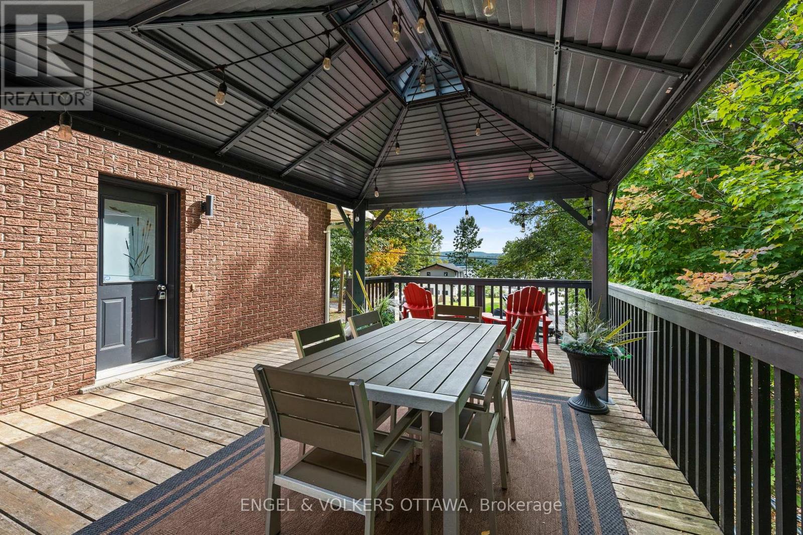 329 Kennedy Road, Greater Madawaska, Ontario  K0J 1H0 - Photo 32 - X12716738