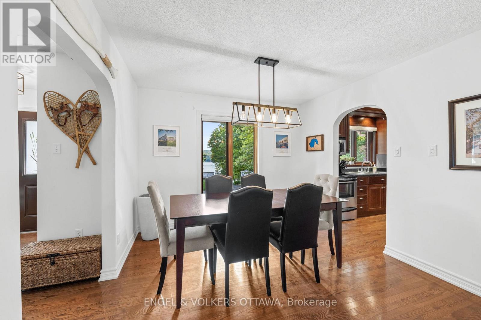 329 Kennedy Road, Greater Madawaska, Ontario  K0J 1H0 - Photo 9 - X12716738