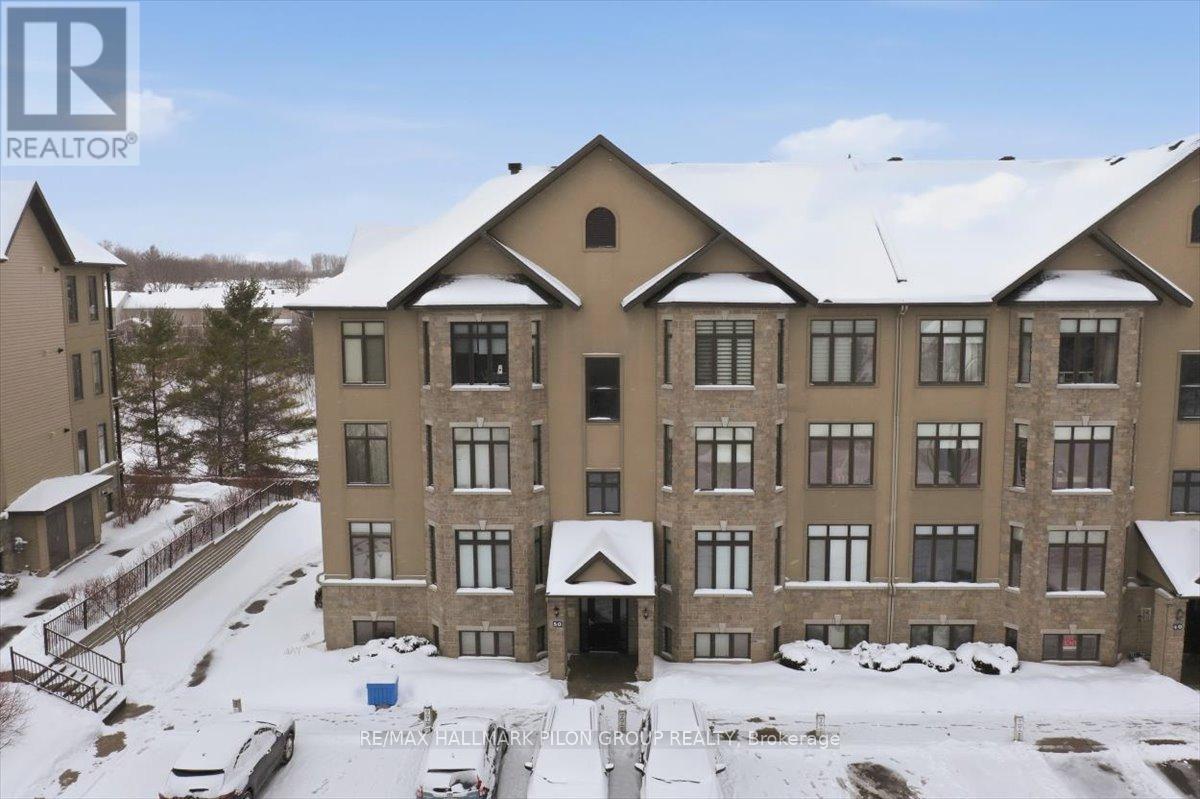 4 - 50 PRESTIGE CIRCLE, Ottawa, Ontario