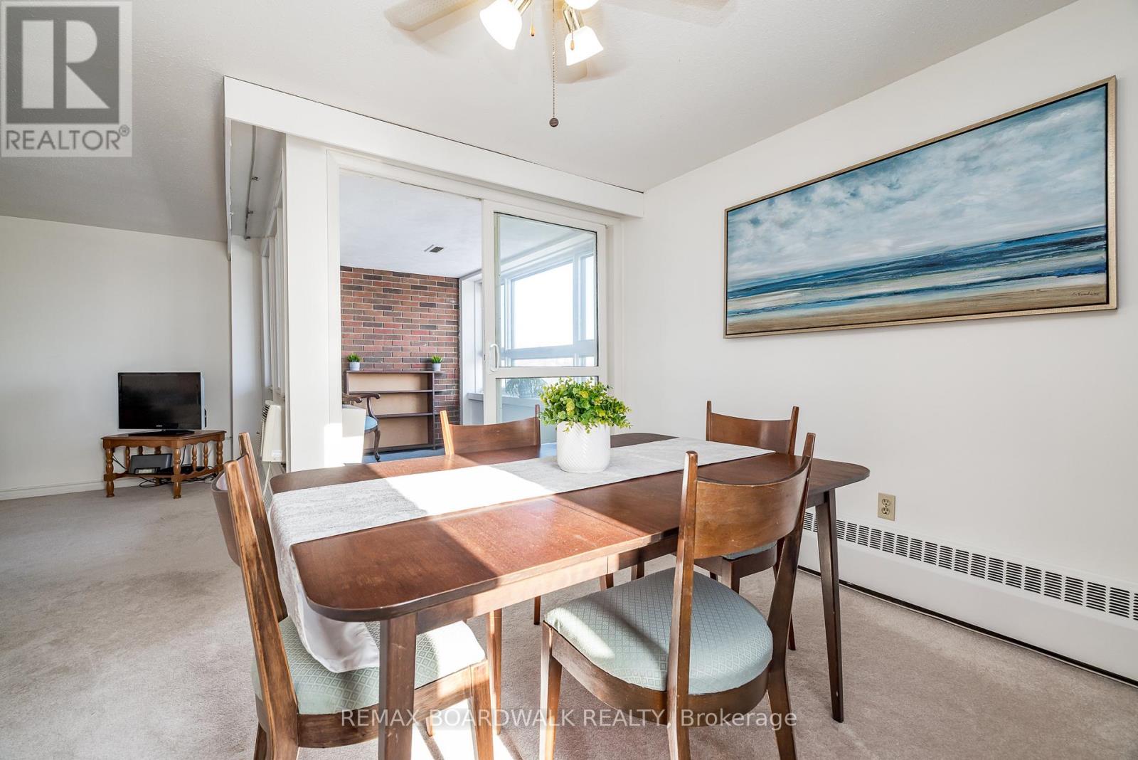 204 - 1356 Meadowlands Drive E, Ottawa, Ontario  K2E 6K6 - Photo 12 - X12716824