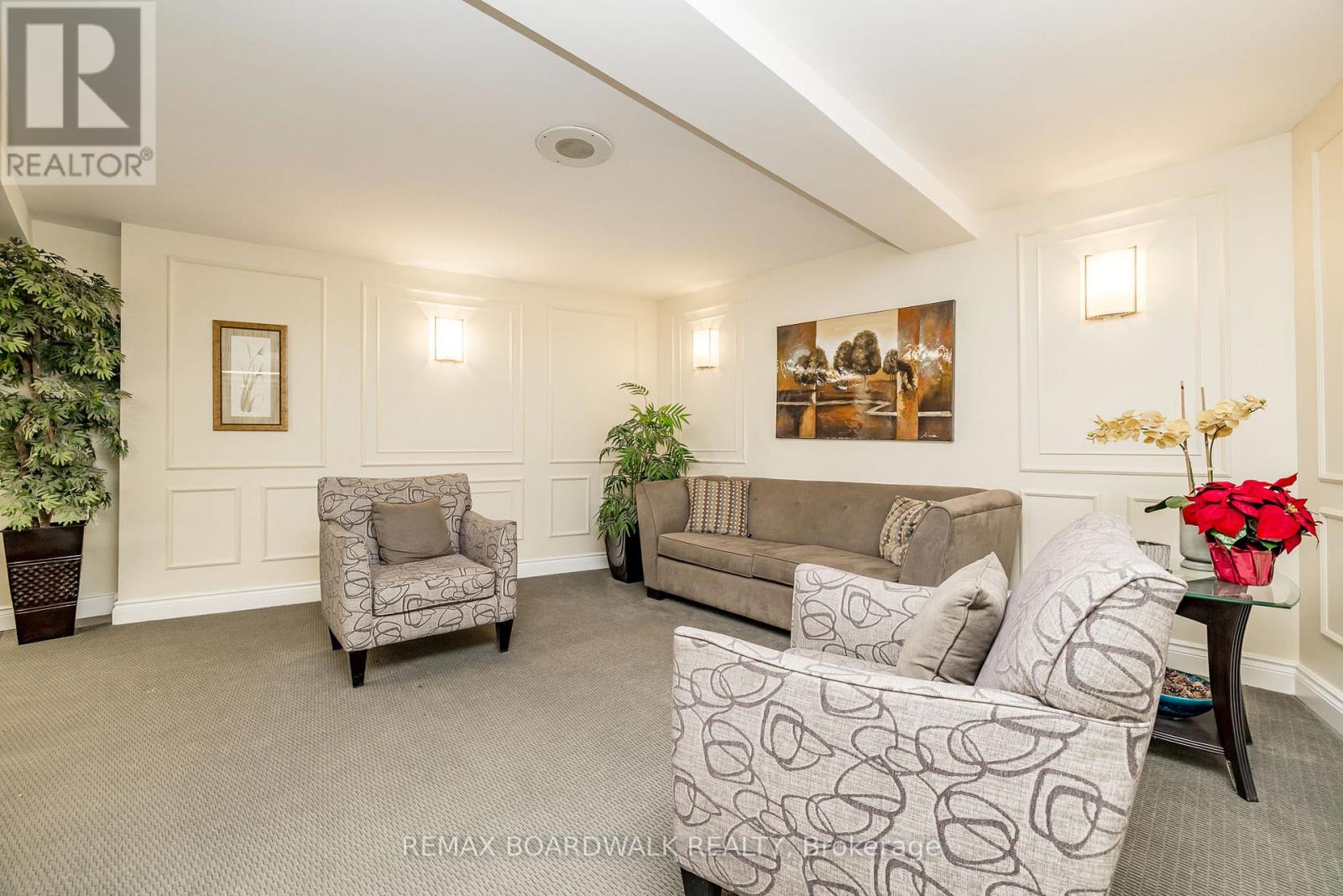 204 - 1356 Meadowlands Drive E, Ottawa, Ontario  K2E 6K6 - Photo 4 - X12716824