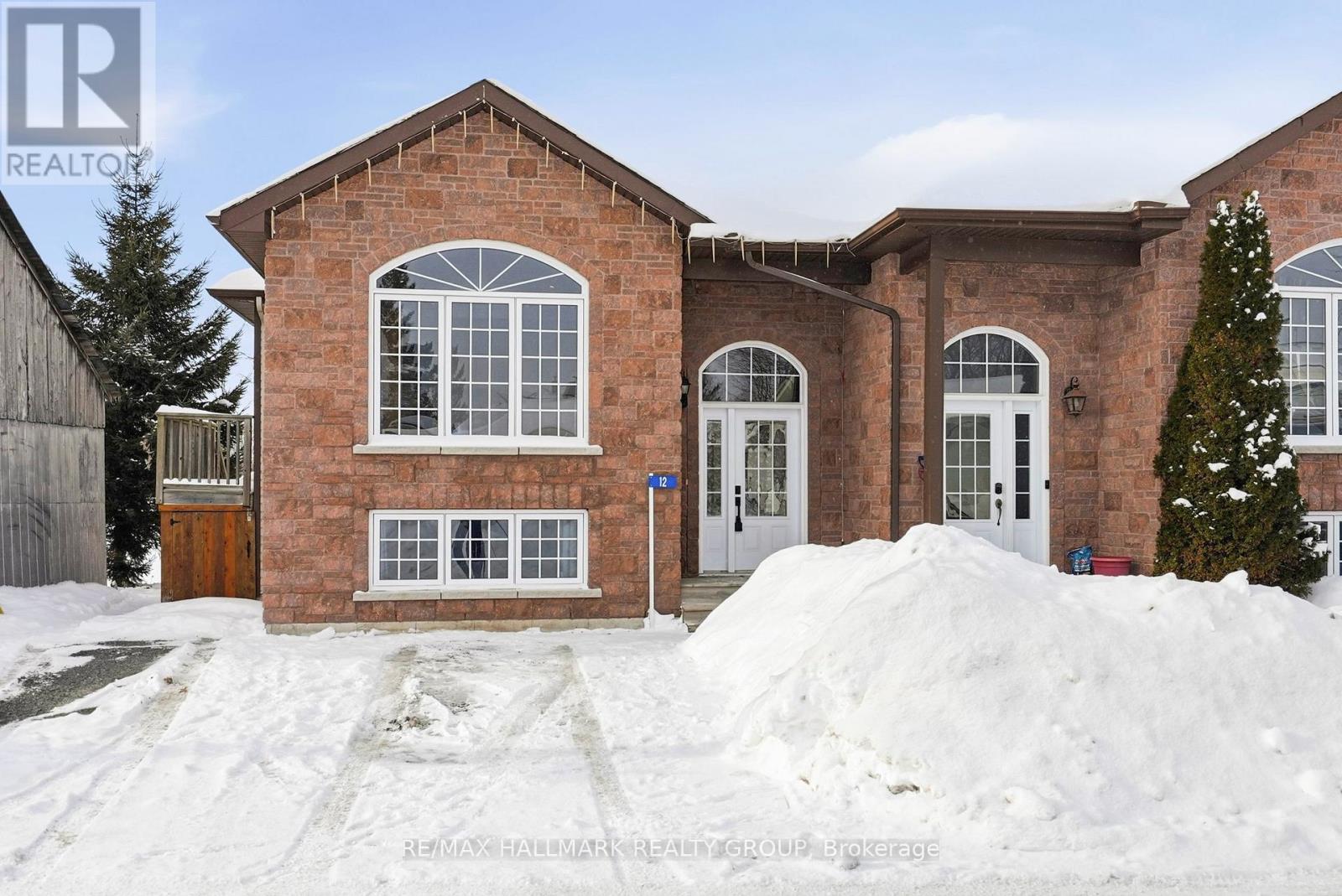 12 CEDAR STREET, Edwardsburgh/Cardinal, Ontario